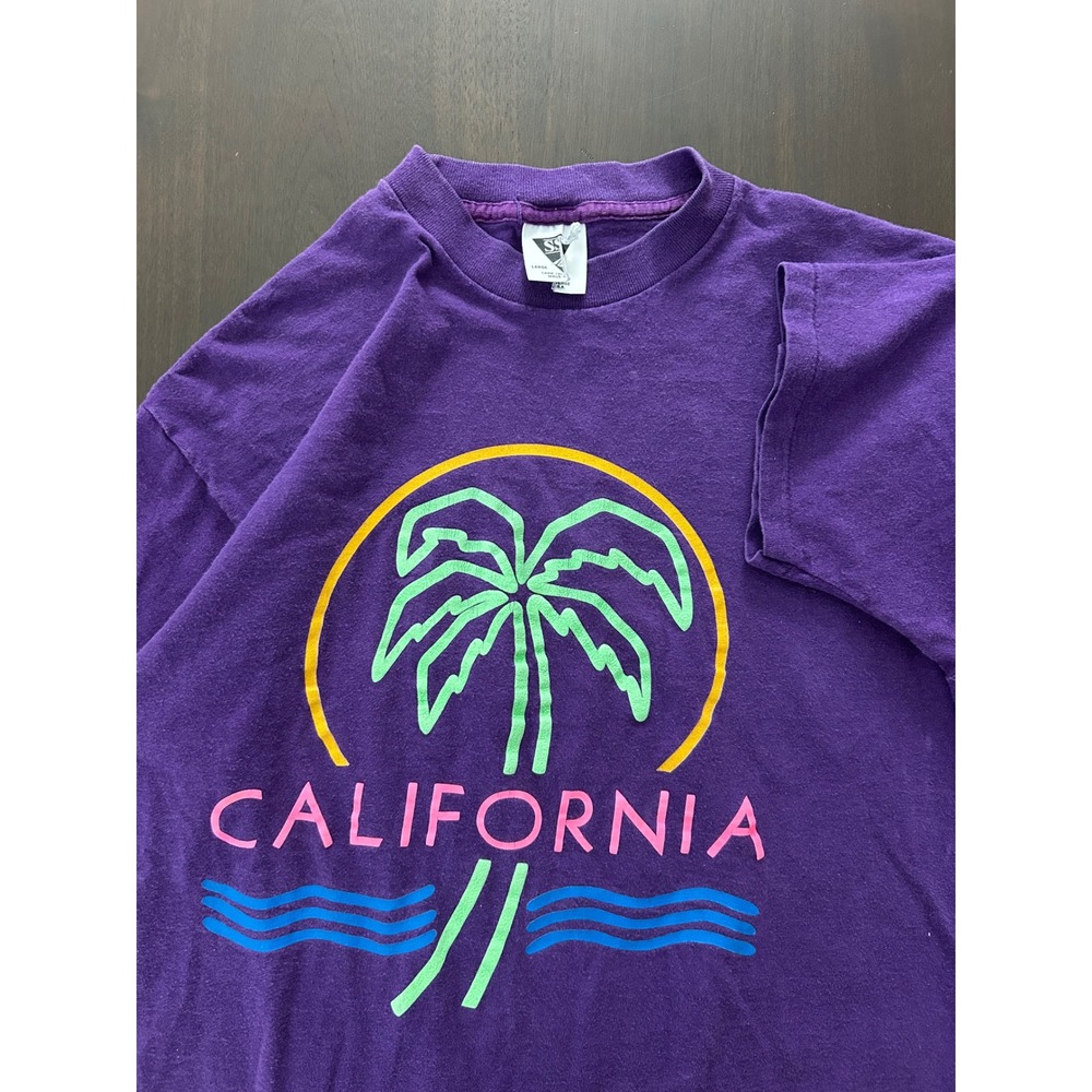 Vintage 90s California Palm Tree T-Shirt Purple Single Stitch Made in USA Large